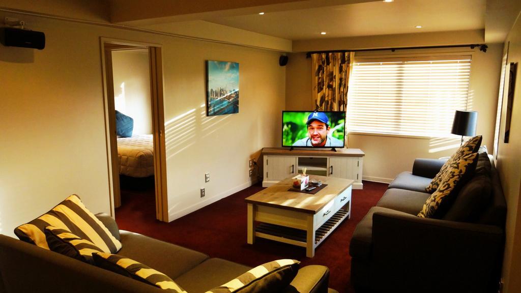 Pukaki Holiday Apartments Роторуа Стая снимка